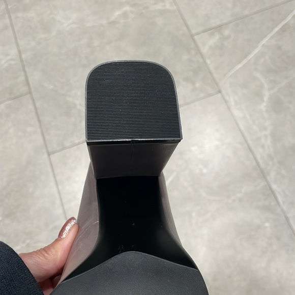 Square toe pumps - Picture 8 of 8